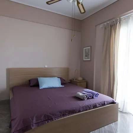 Chara's Private With Swimming Pool & Jacuzzi * Κιάτο